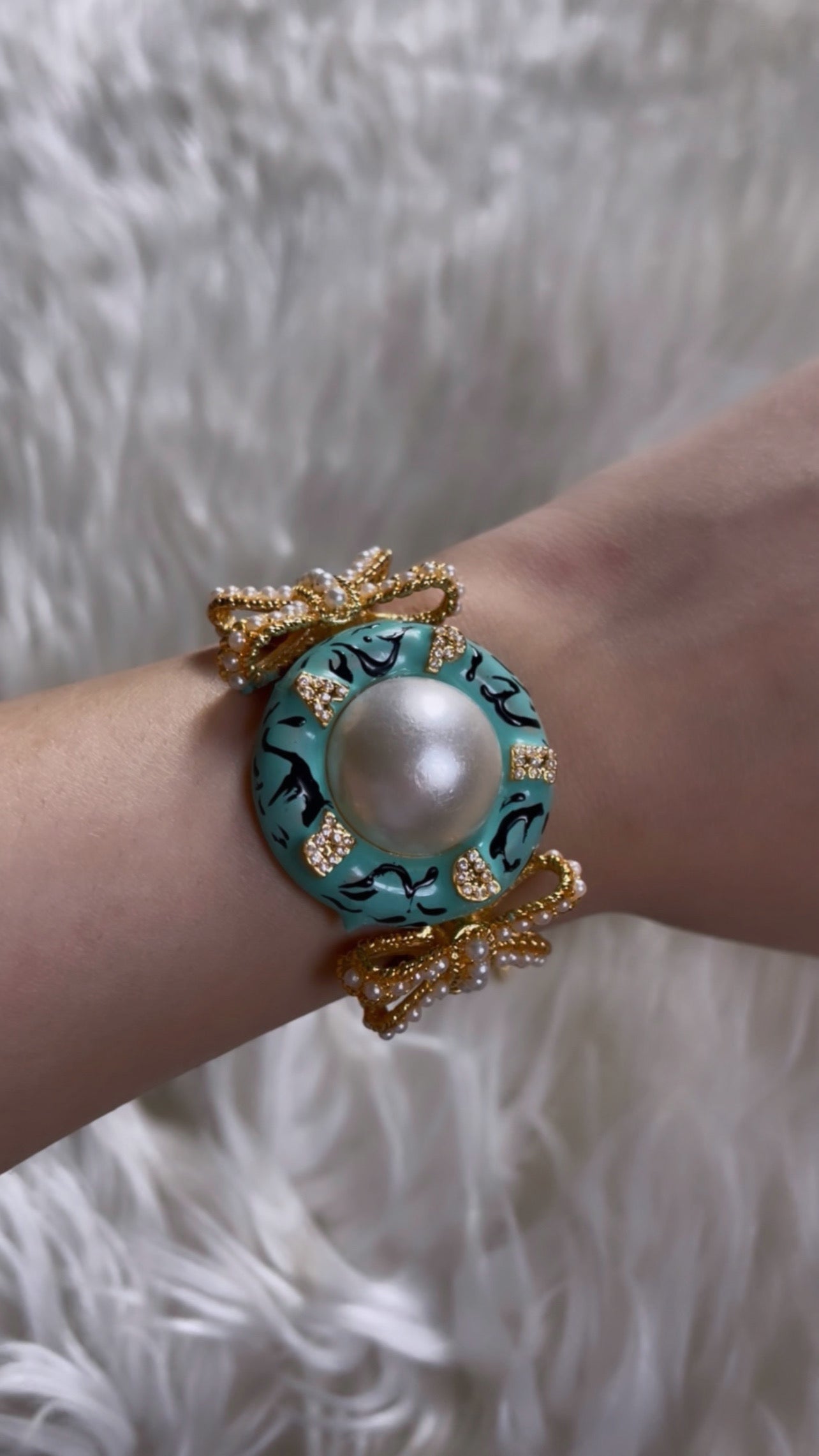 A Signature Pédra Bracelets