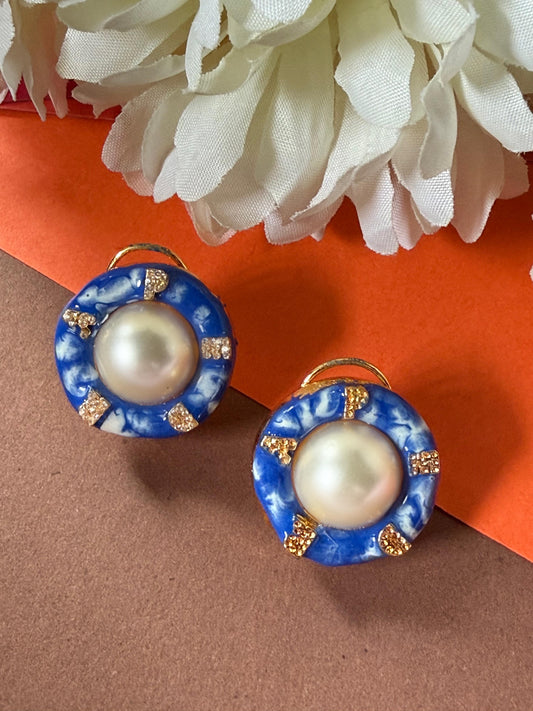 signature Pedra Studs Blue